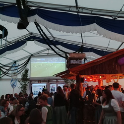 Wein- und Weißbierfest